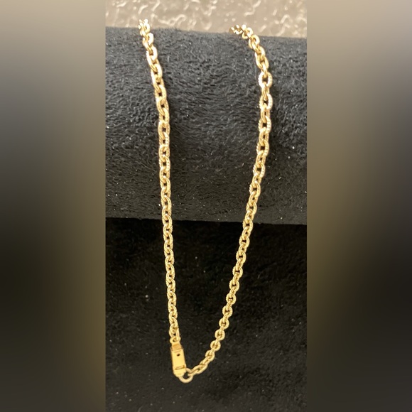 Vintage Glass Pineapple Charm Necklace Hawaii - Picture 3 of 4